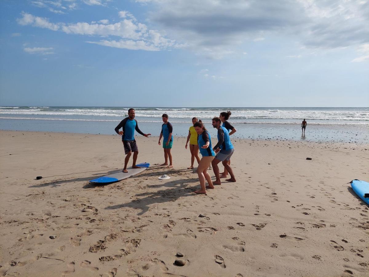 Cocobolo Surf Hotel & School Playa Santa Teresa  外观 照片