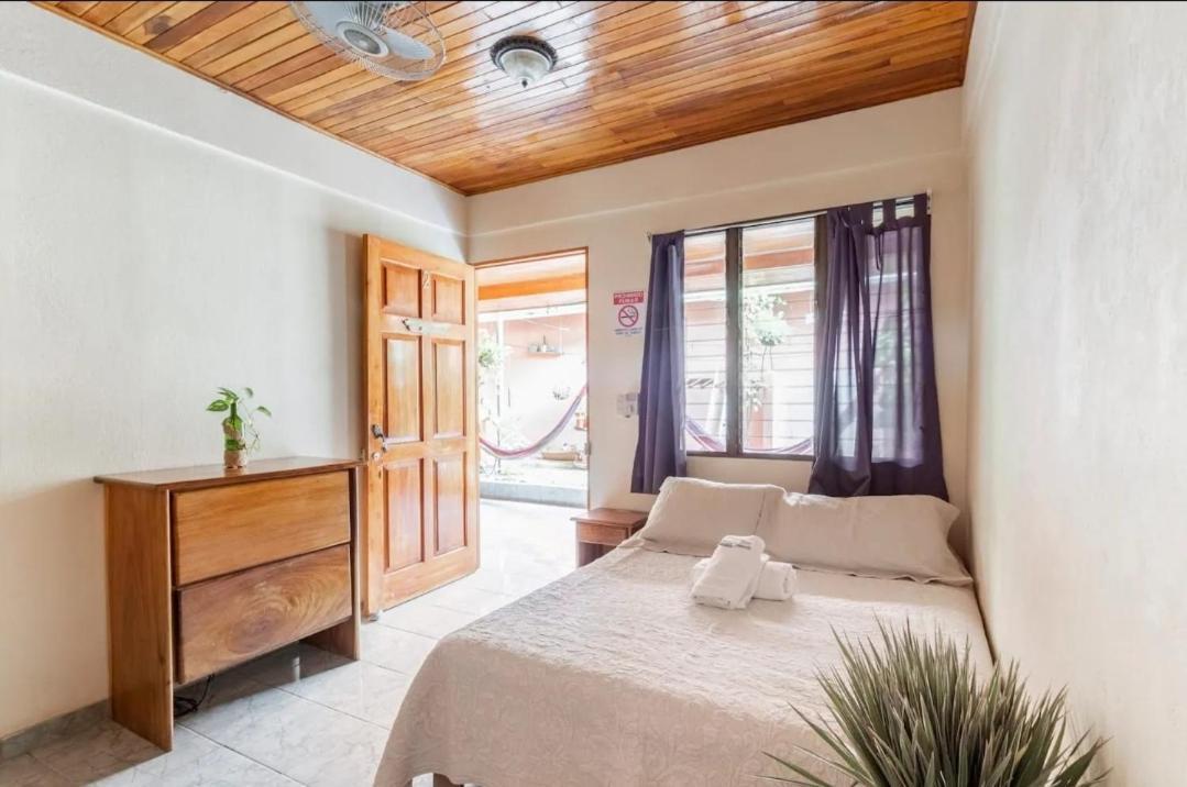 Cocobolo Surf Hotel & School Playa Santa Teresa  外观 照片