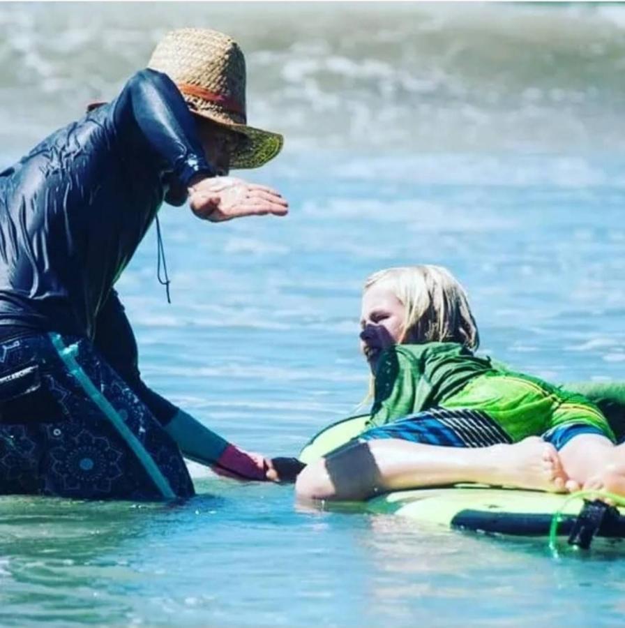 Cocobolo Surf Hotel & School Playa Santa Teresa  外观 照片