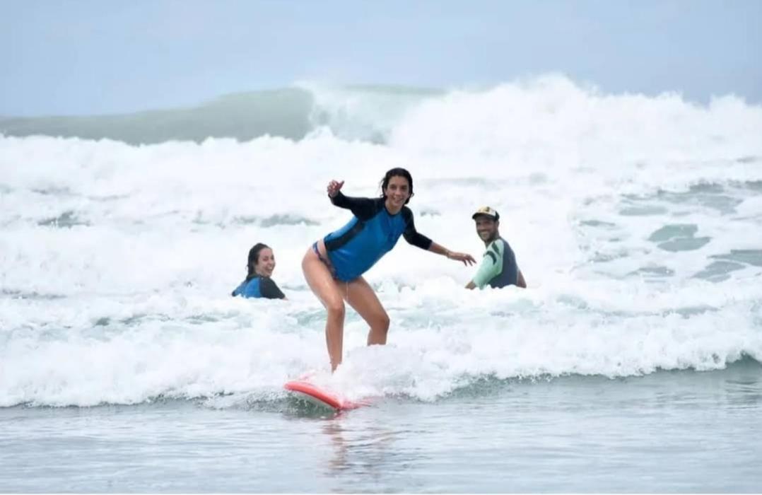 Cocobolo Surf Hotel & School Playa Santa Teresa  外观 照片